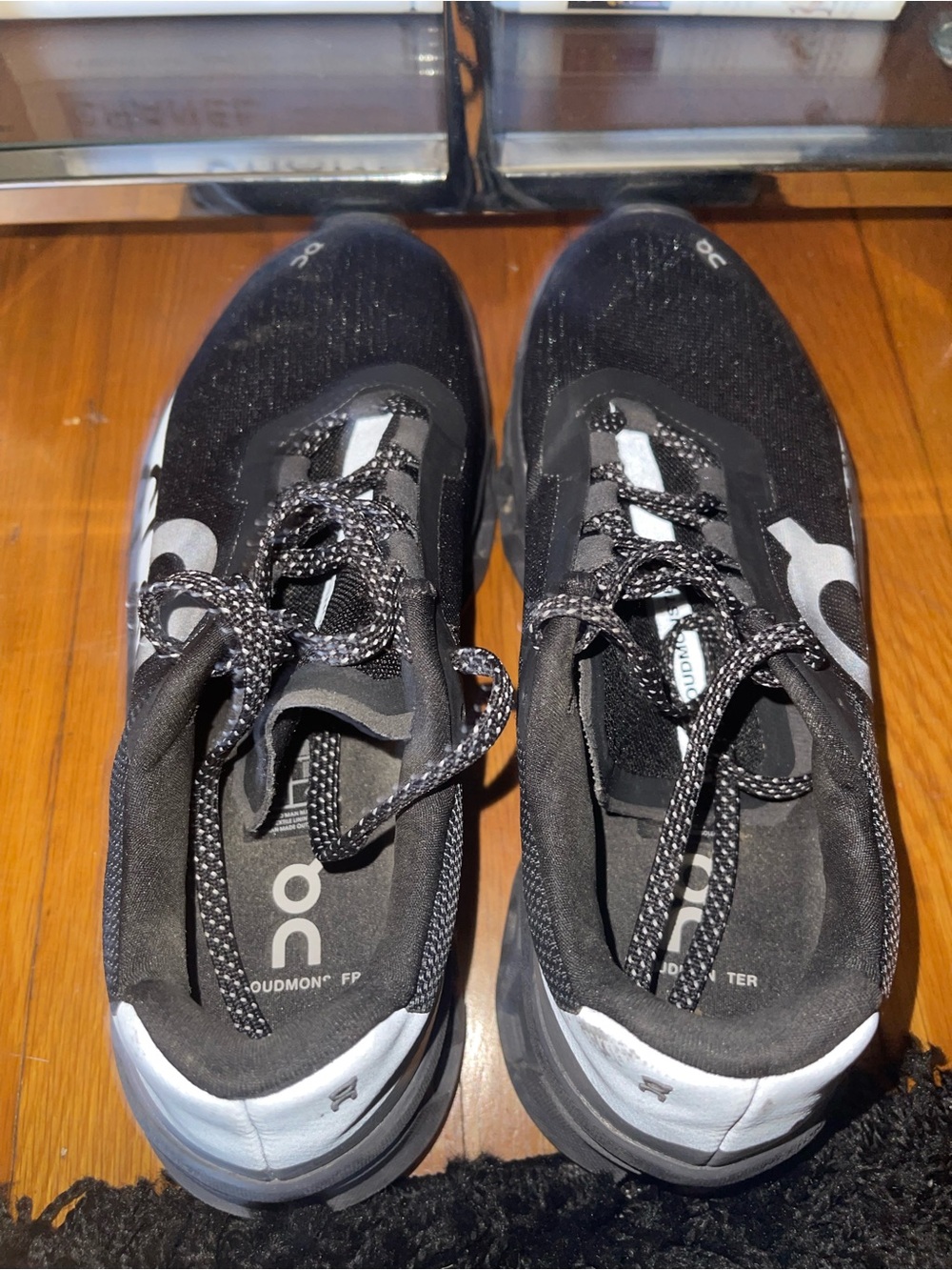 On Cloudmonster Running Shoes - Picture 3 of 5